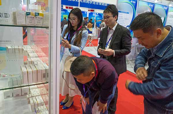 中國最早專業(yè)生產(chǎn)膠囊制劑企業(yè)|鹽酸二甲雙胍片 中國最早專業(yè)生產(chǎn)膠囊制劑企業(yè)|鹽酸二甲雙胍片