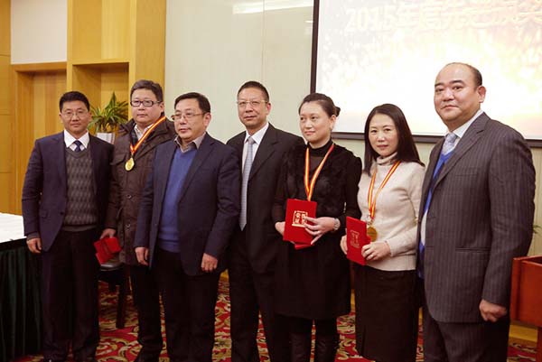 中國(guó)最早專業(yè)生產(chǎn)膠囊制劑企業(yè)|鹽酸二甲雙胍片 中國(guó)最早專業(yè)生產(chǎn)膠囊制劑企業(yè)|鹽酸二甲雙胍片